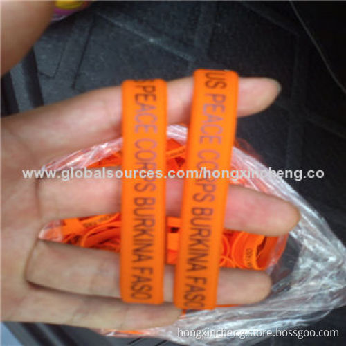 Customized Silicone Wristbands with Printed Logos, OEM Designs Welcomed